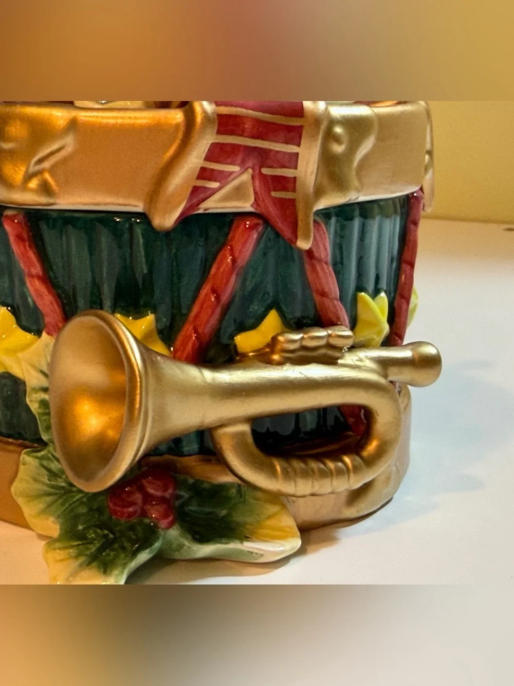 Vtg Fitz and Floyd Holiday Treasure Box Ceramic Christmas Drum Lidded Trinket